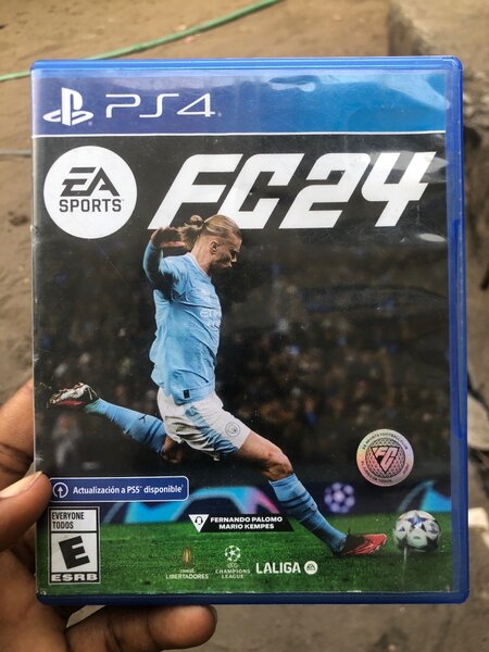 FC 24 PS4 ,GTA5 et NBA2k 20