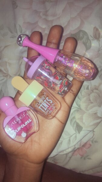 Gloss