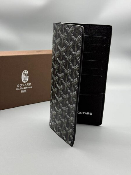 Goyard long wallet