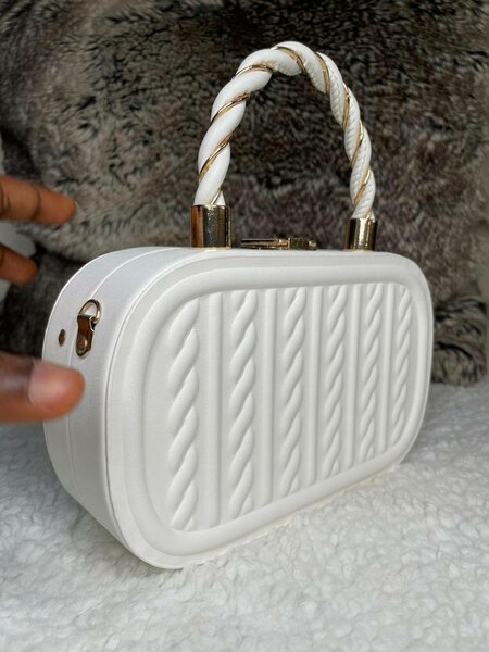 CLUTCH BAG