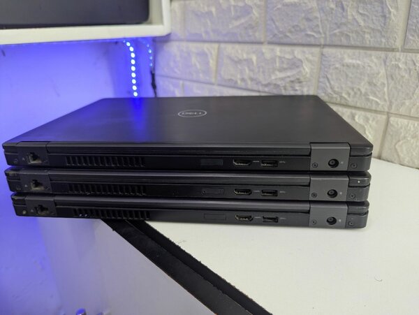 Dell 5490