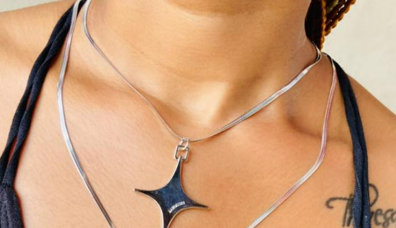 Long neck chains