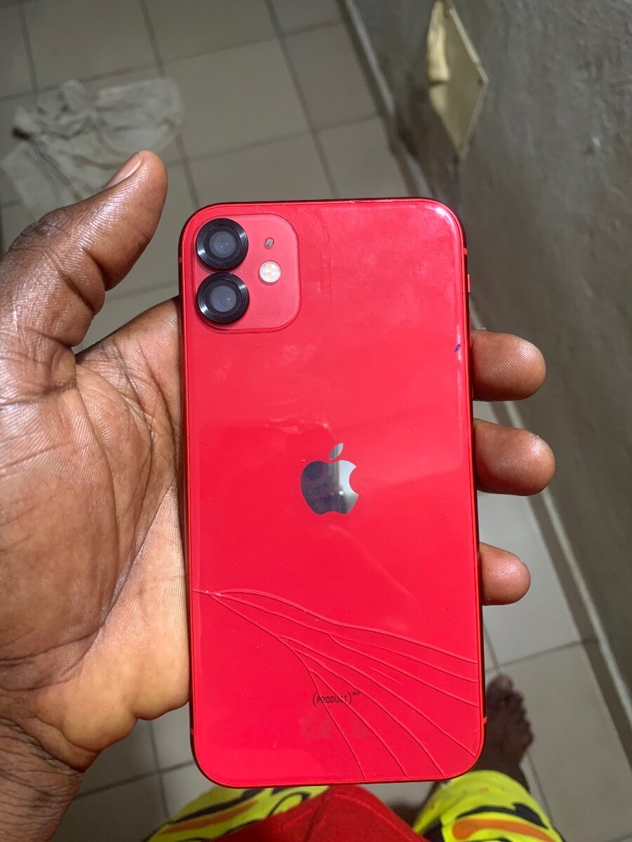 iPhone 11
