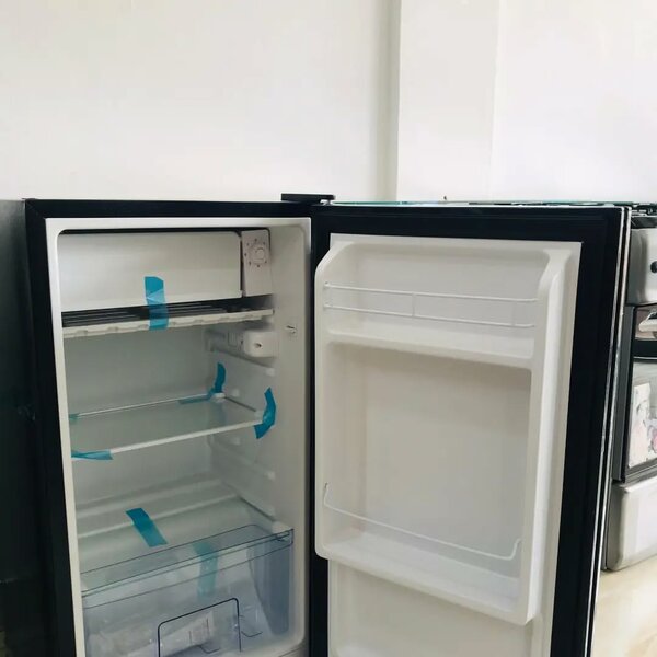 Table top freezer