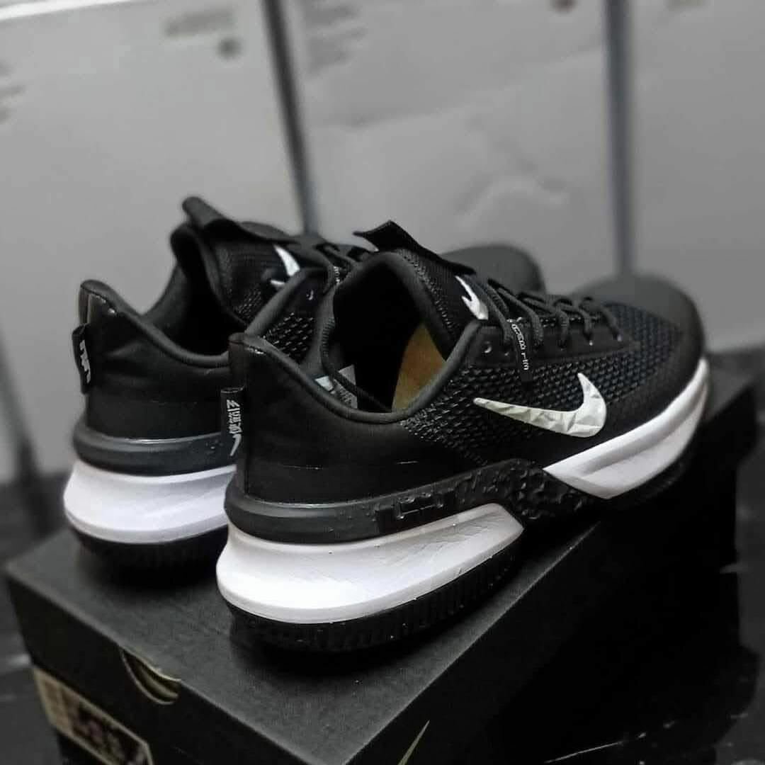 Chaussures de sport élégantes