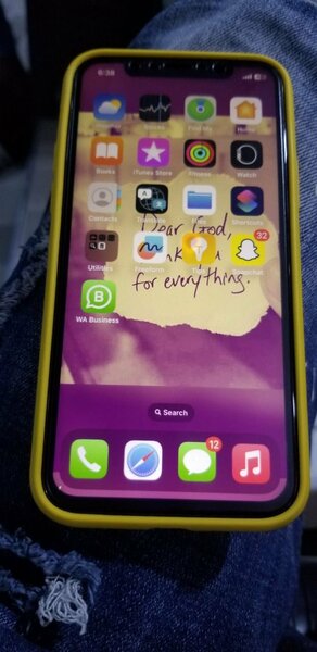 iPhone XR