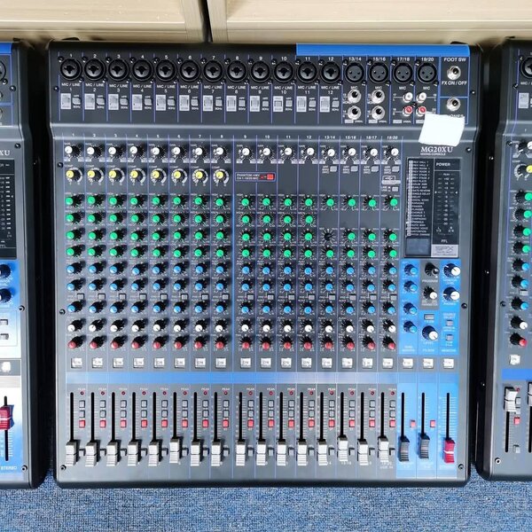 Table de mixage audio 20 canaux