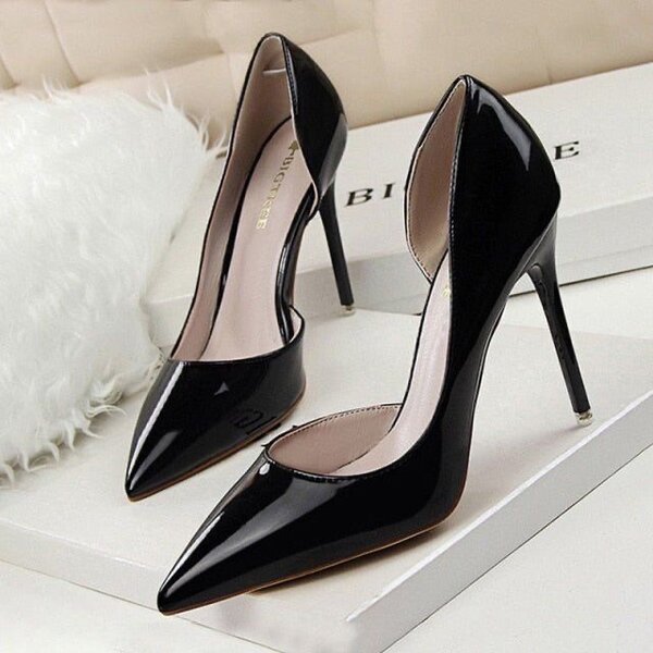 LADIES HEELED SANDALS