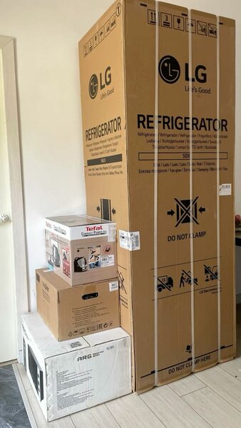 Réfrigérateur moderne inox