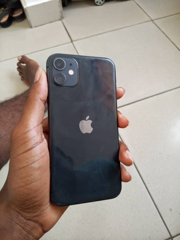 iPhone 11