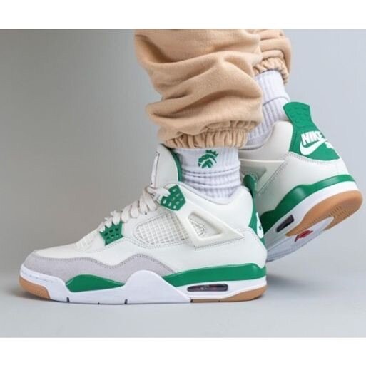 Nike\ low top snicker