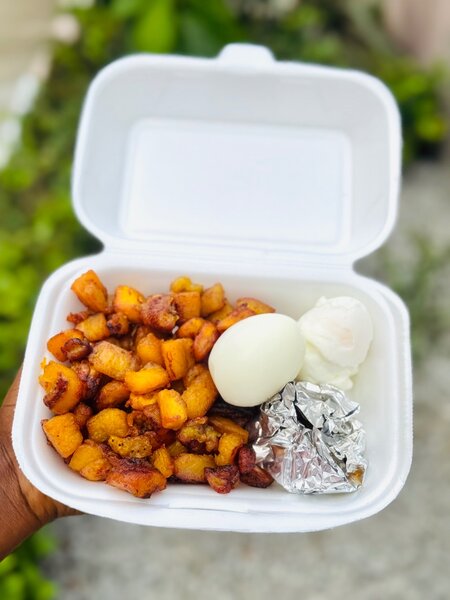 Alloco avec œufs