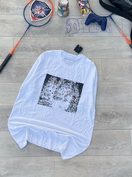 T-shirt graphique blanc tendance