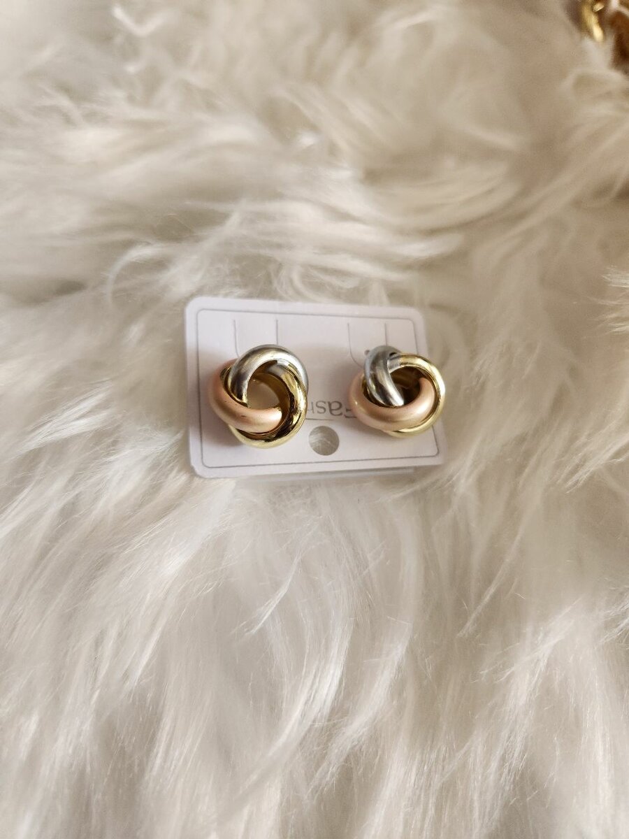 Earring