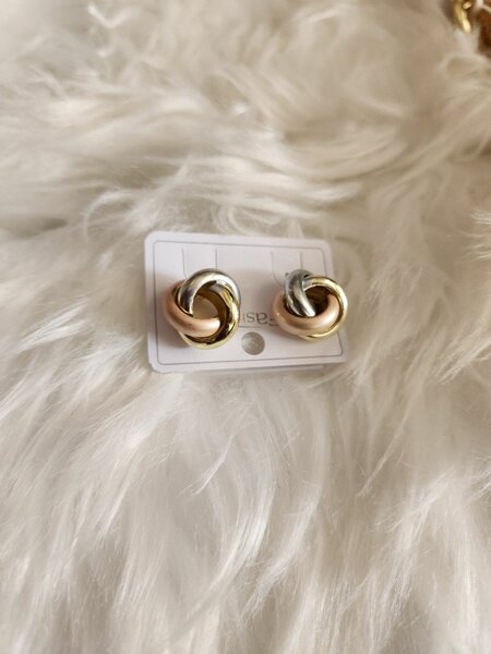 Earring