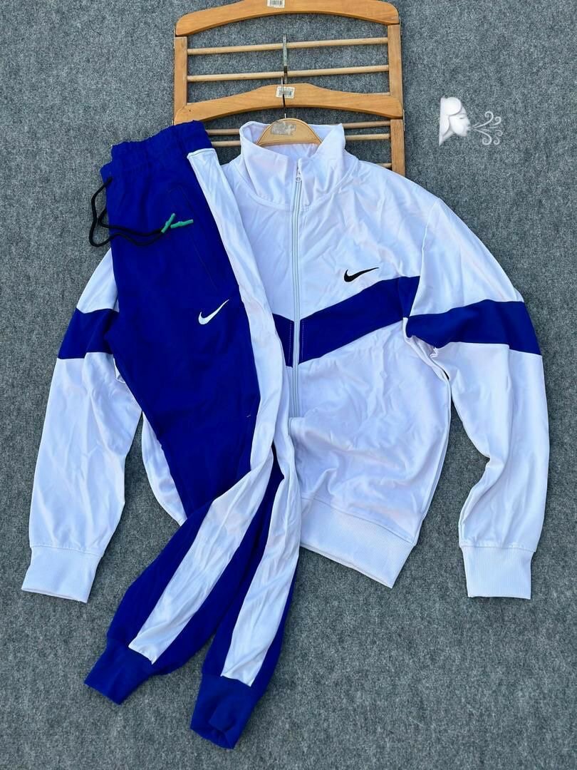 Complets Nike