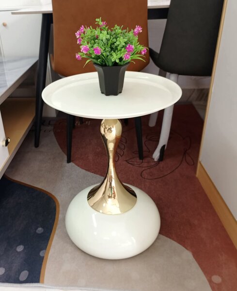 Table d'appoint moderne chic