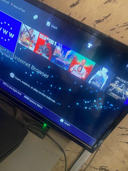 PS4 Slim
