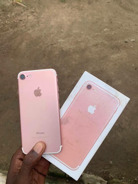 iPhone 7