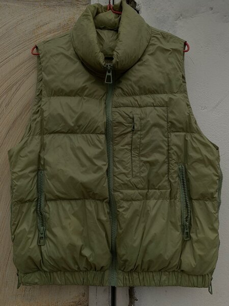 Salaula bomber vest
