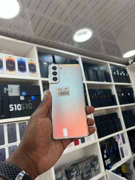 Samsung s21 plus