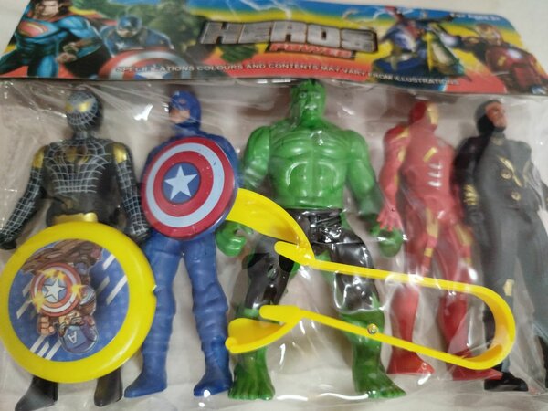 Figurine pour garçon Marvel