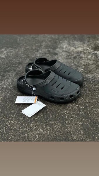 Crocs