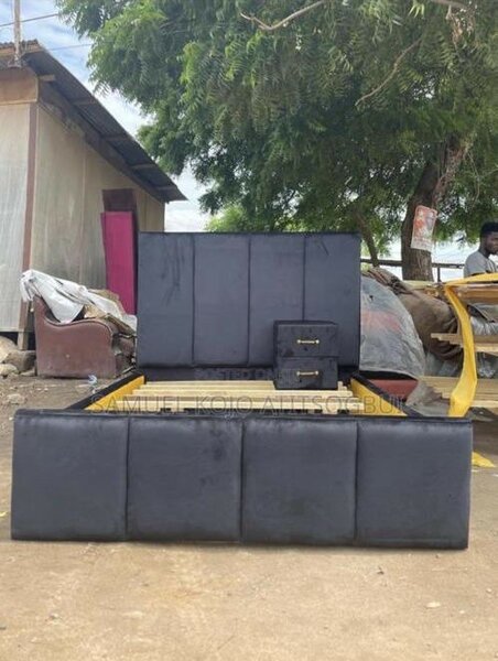 Double bed