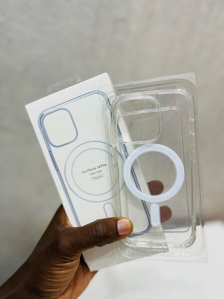 Clear MagSafe pouch