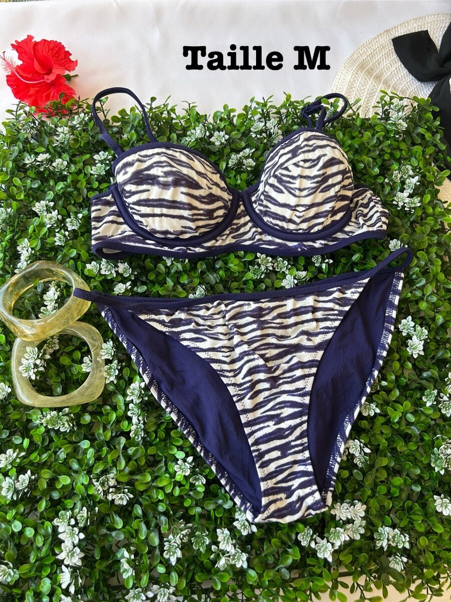 Bikini bleu panthère