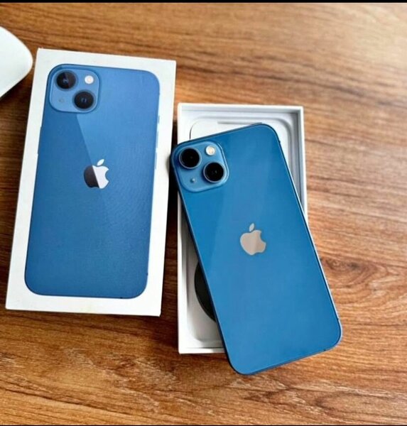 iPhone 13 Bleu - 128 Go