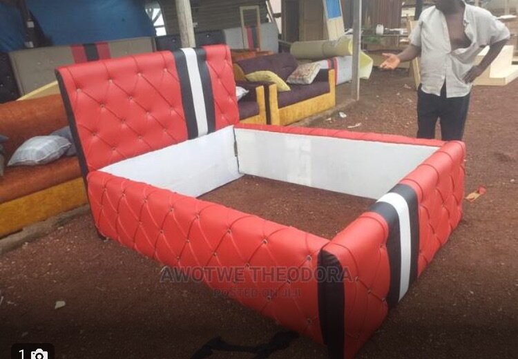 Double bed frame