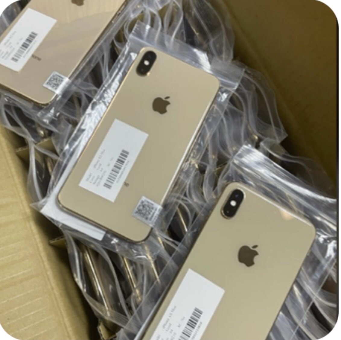 iPhone Xs mass