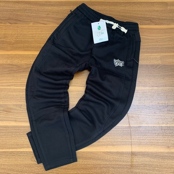 Joggers (free wear)