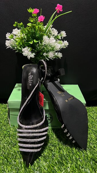 Lois Heel Plug