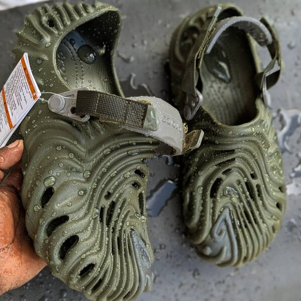 Pollex Crocs