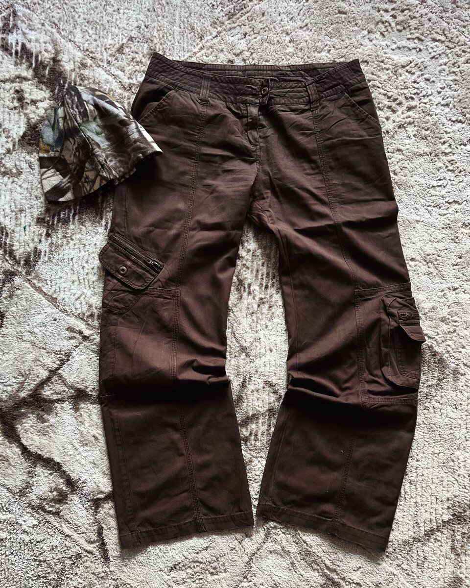 Cargo pants