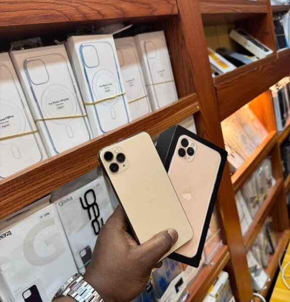 iPhone 11 Pro Max 128 Go