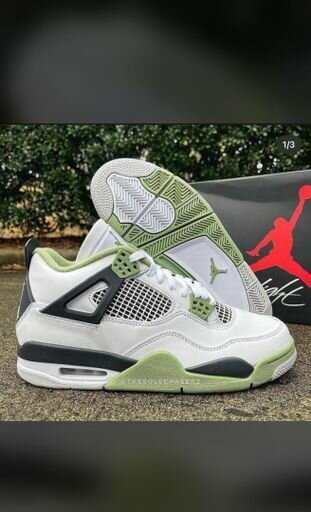 Air Jordan 4 Seafoam (all sizes)