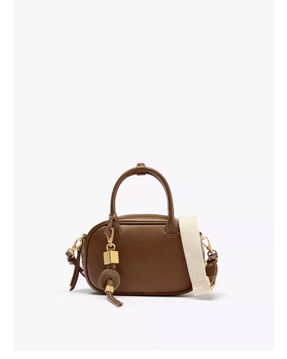 Sac à main en cuir élégant