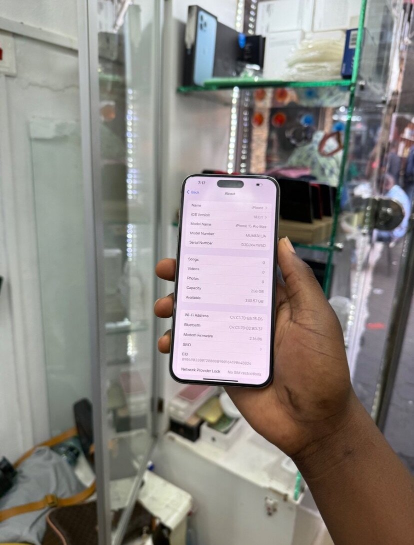iPhone 15 Pro Max