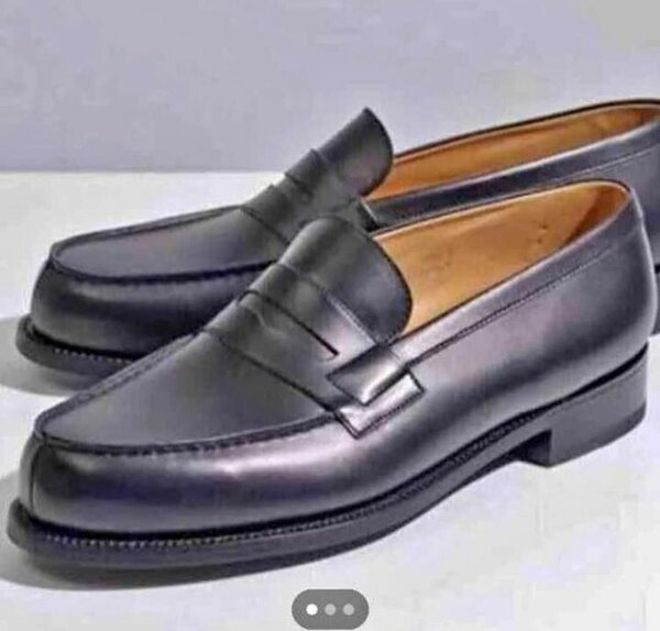 Paire de Mocassins en cuir