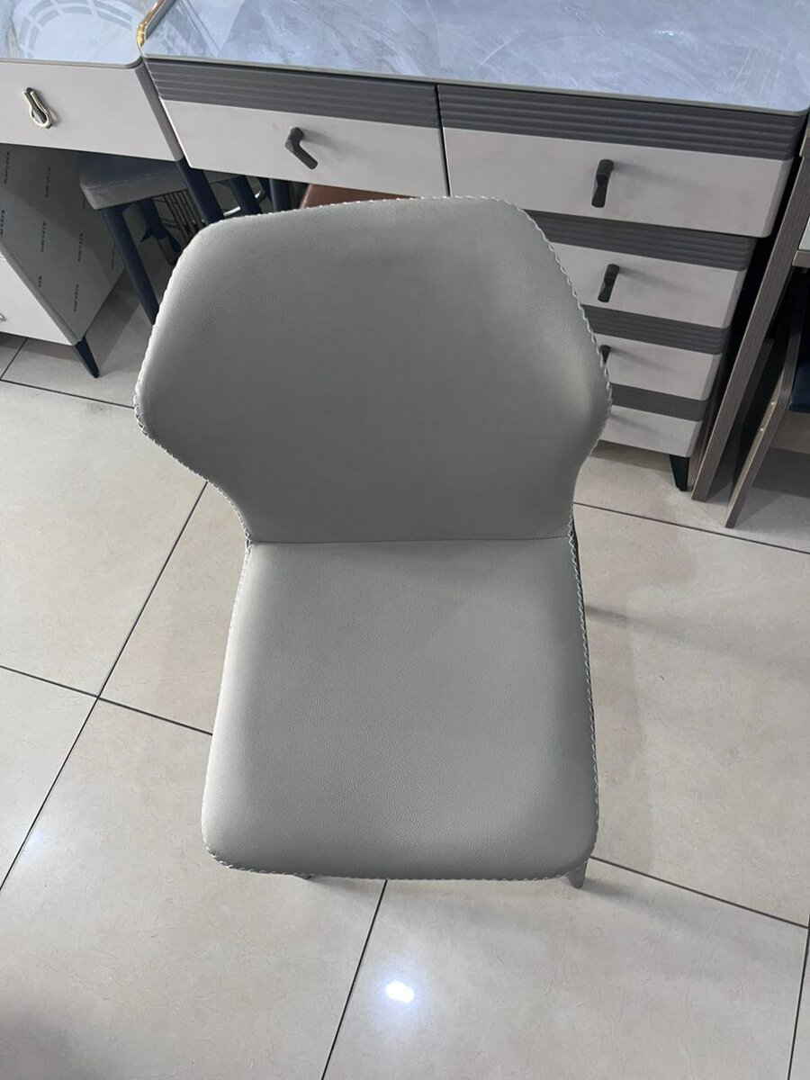 Dining chair