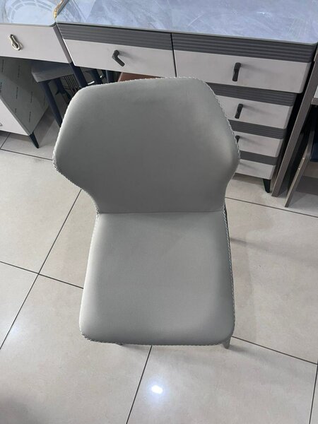 Dining chair