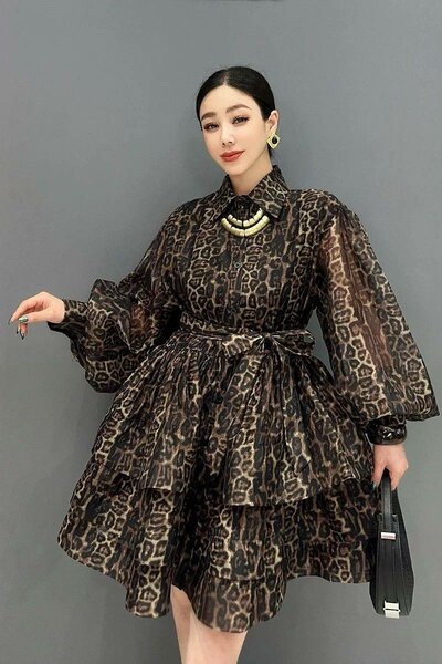 Classic dress
