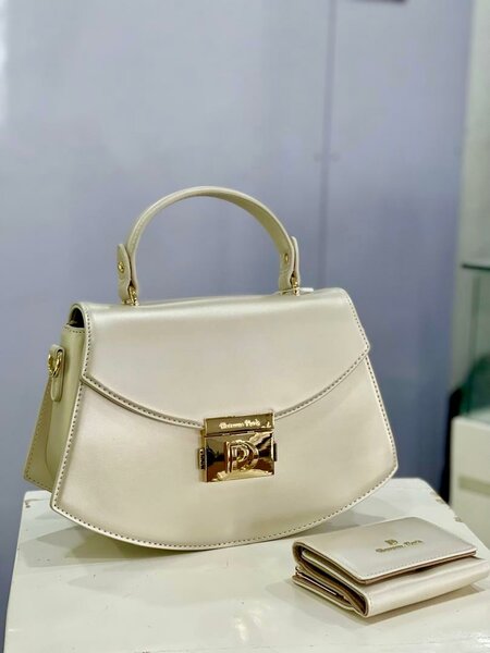 Sac à main élégant femme
