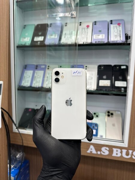 iPhone 11 simple