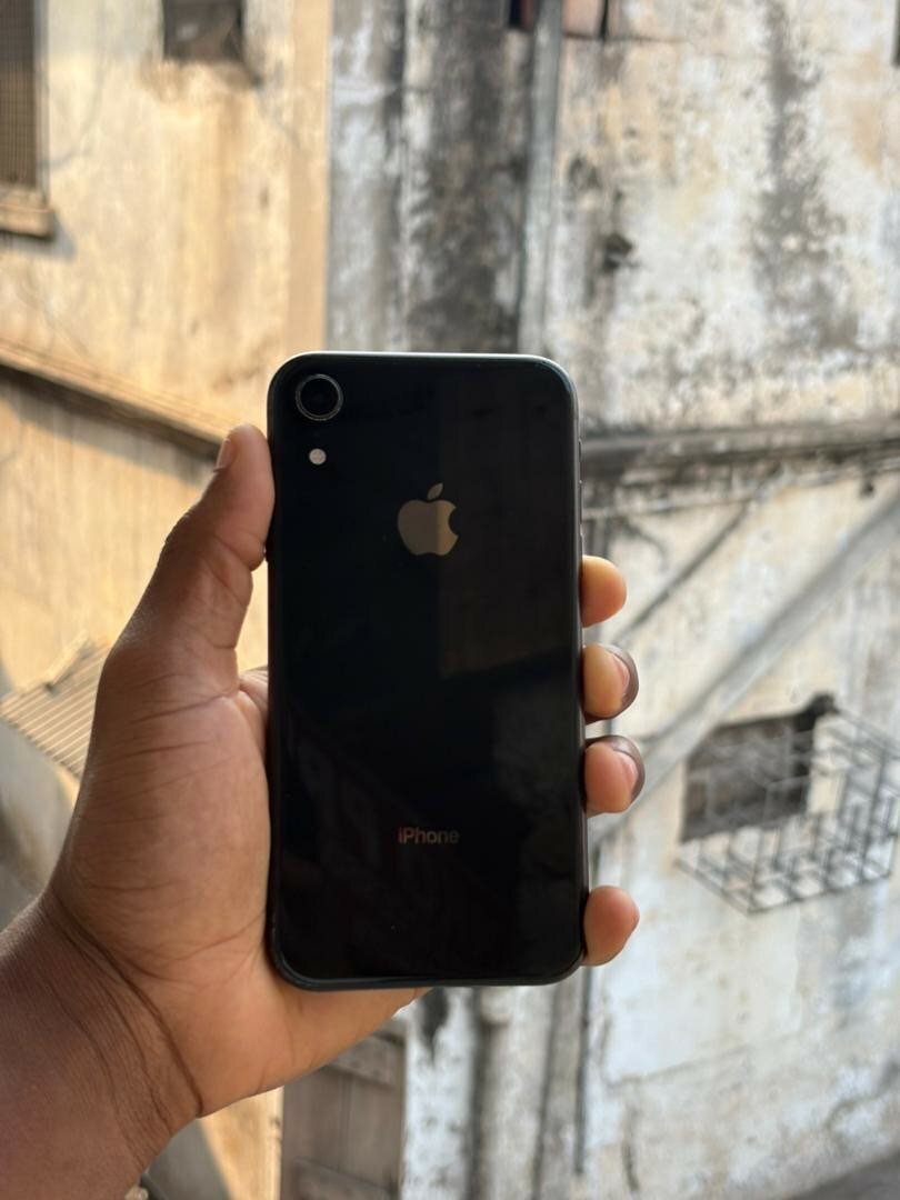 iPhone XR