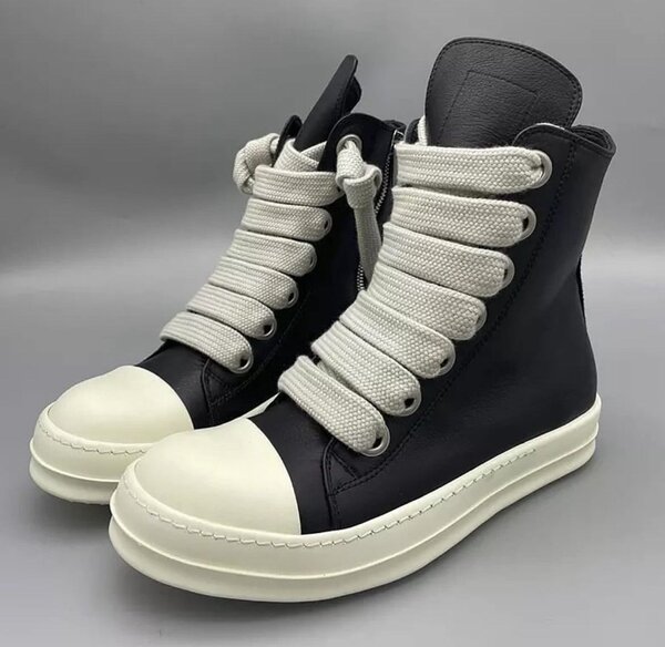 Baskets montantes en cuir noir