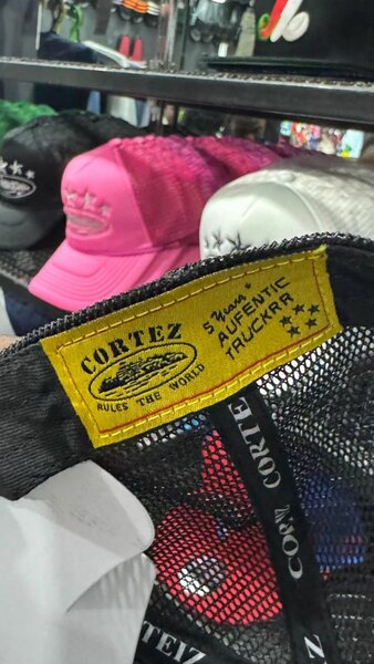 Cotez cape
